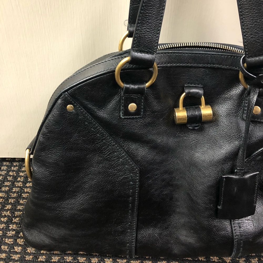 Yves Saint Laurent Tote Handbag